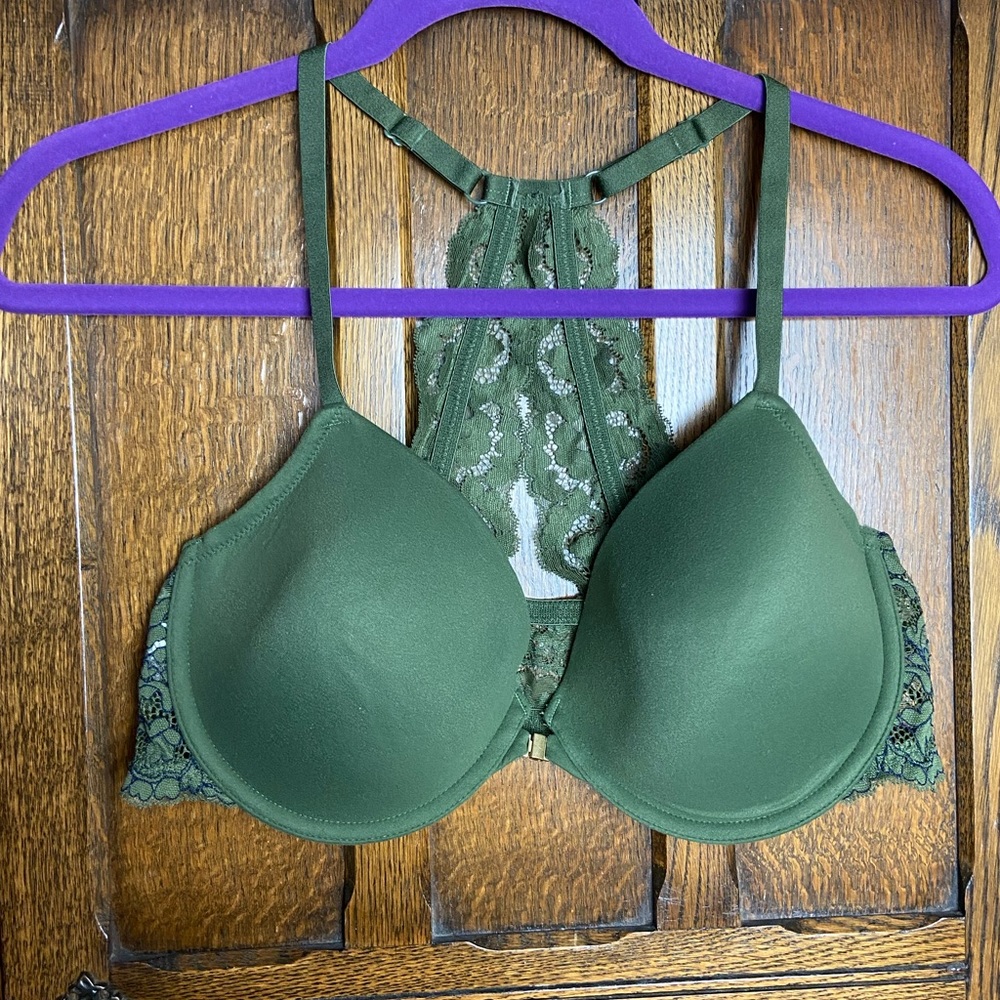 Gillian & O’Malley Lace Racerback Bra 38C